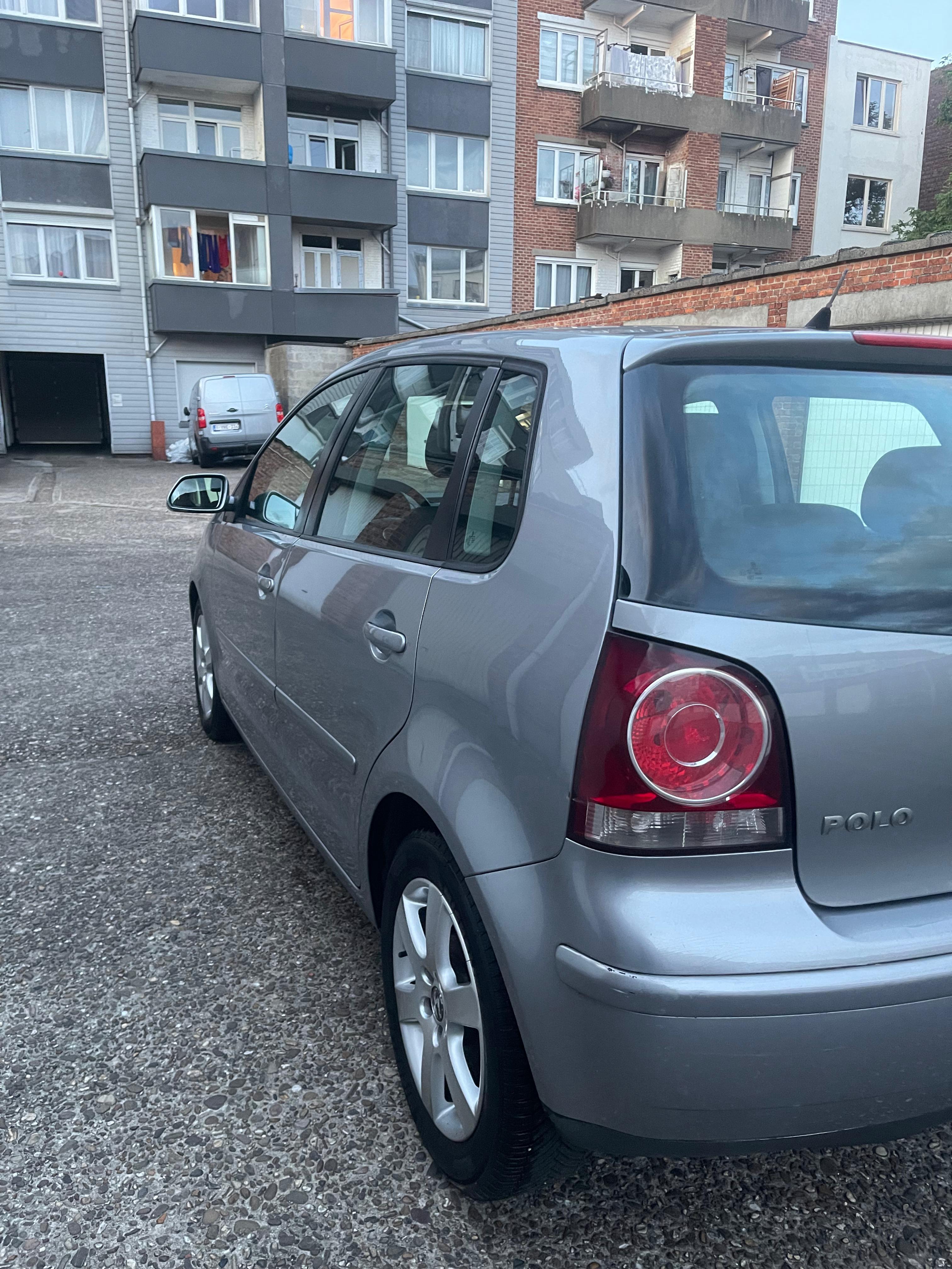 SUZUKI  SWIFT